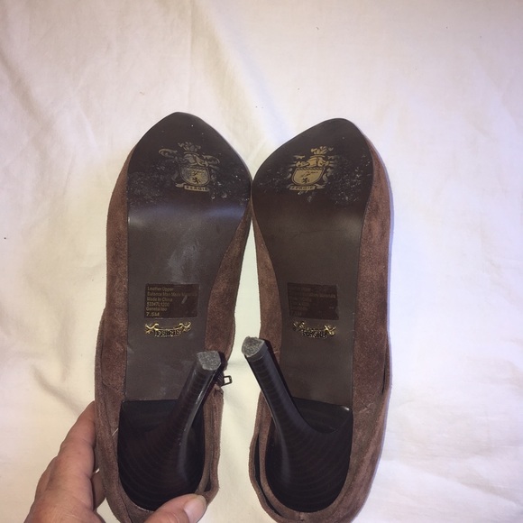 Fergie Heels - Picture 6 of 9